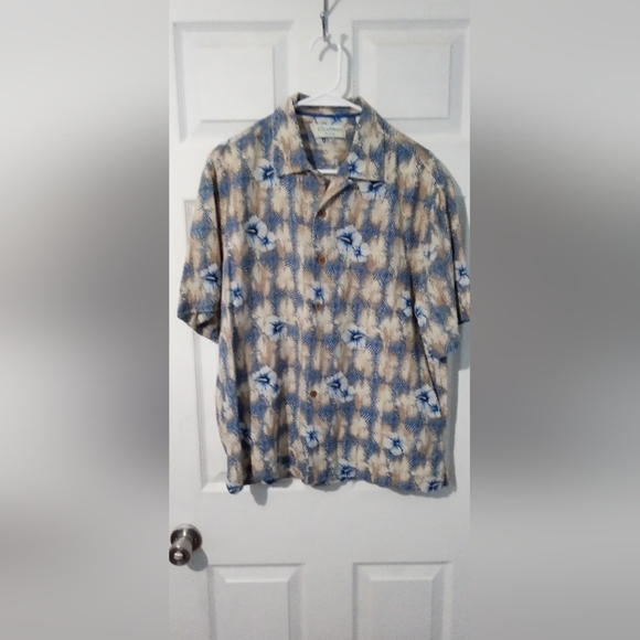 Blue and Tan Patterned Button-Up Shirt - Picture 1 of 3